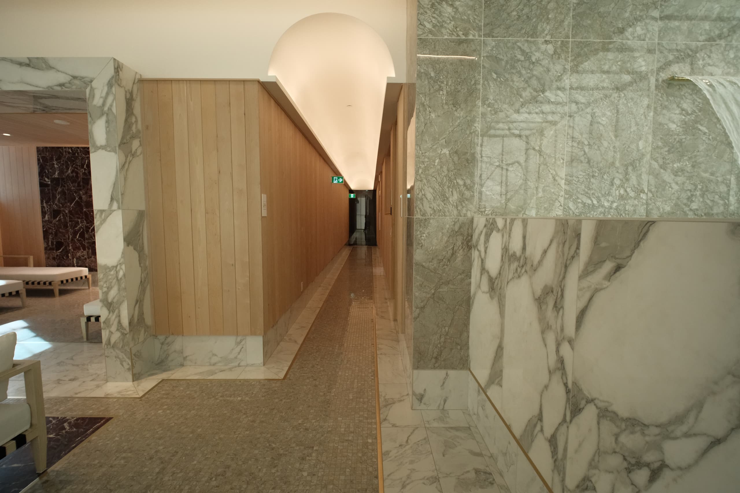2060 Rue Peel, #1412 — 8